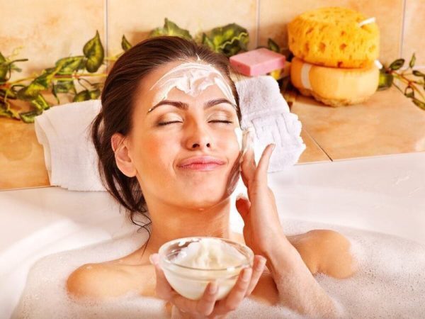 Aloe Lavender Rejuvenating Mask - Image 3